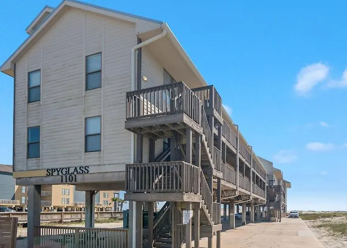 Spyglass Unit 104b