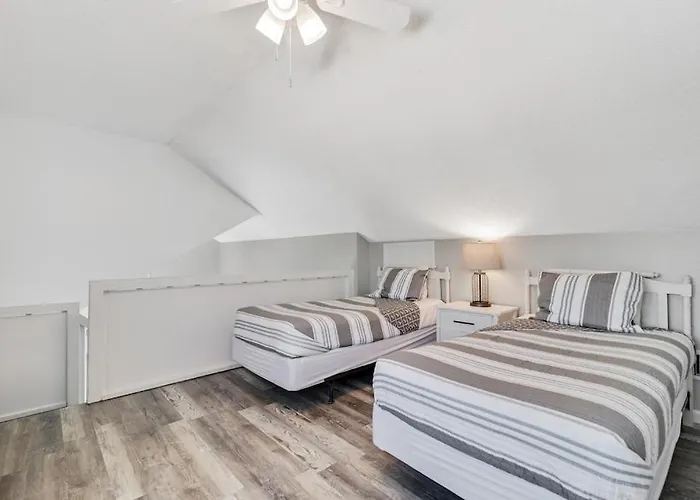 Hotel Spyglass Unit 104b Gulf Shores